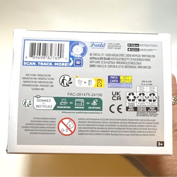 Funko Pop Marvel Tony Stark #1416 Glow In The Dark Exclusive Bobblehead Vinyl Fi - Picture 5 of 6